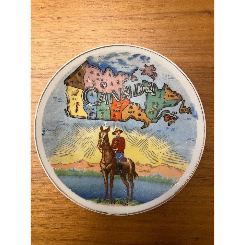 Vintage Elbro Japan Canada Map RCMP Mountie Souvenir Collector Plate 6.25"